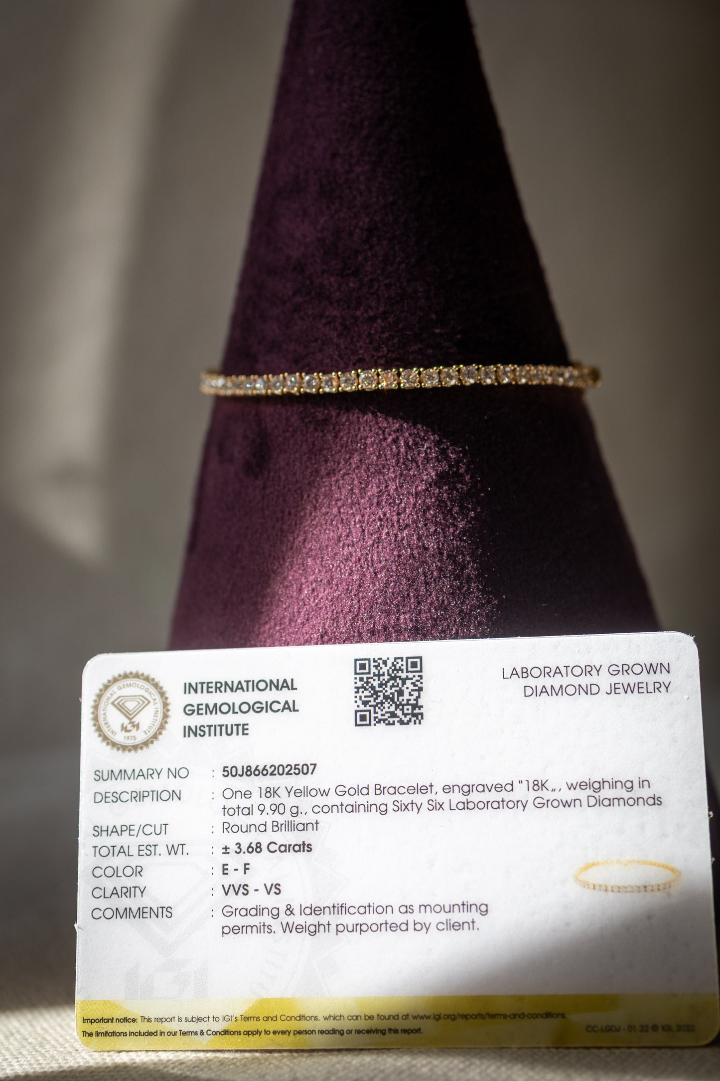 Tennis Bracelet 66pcs 3.68ct 18k