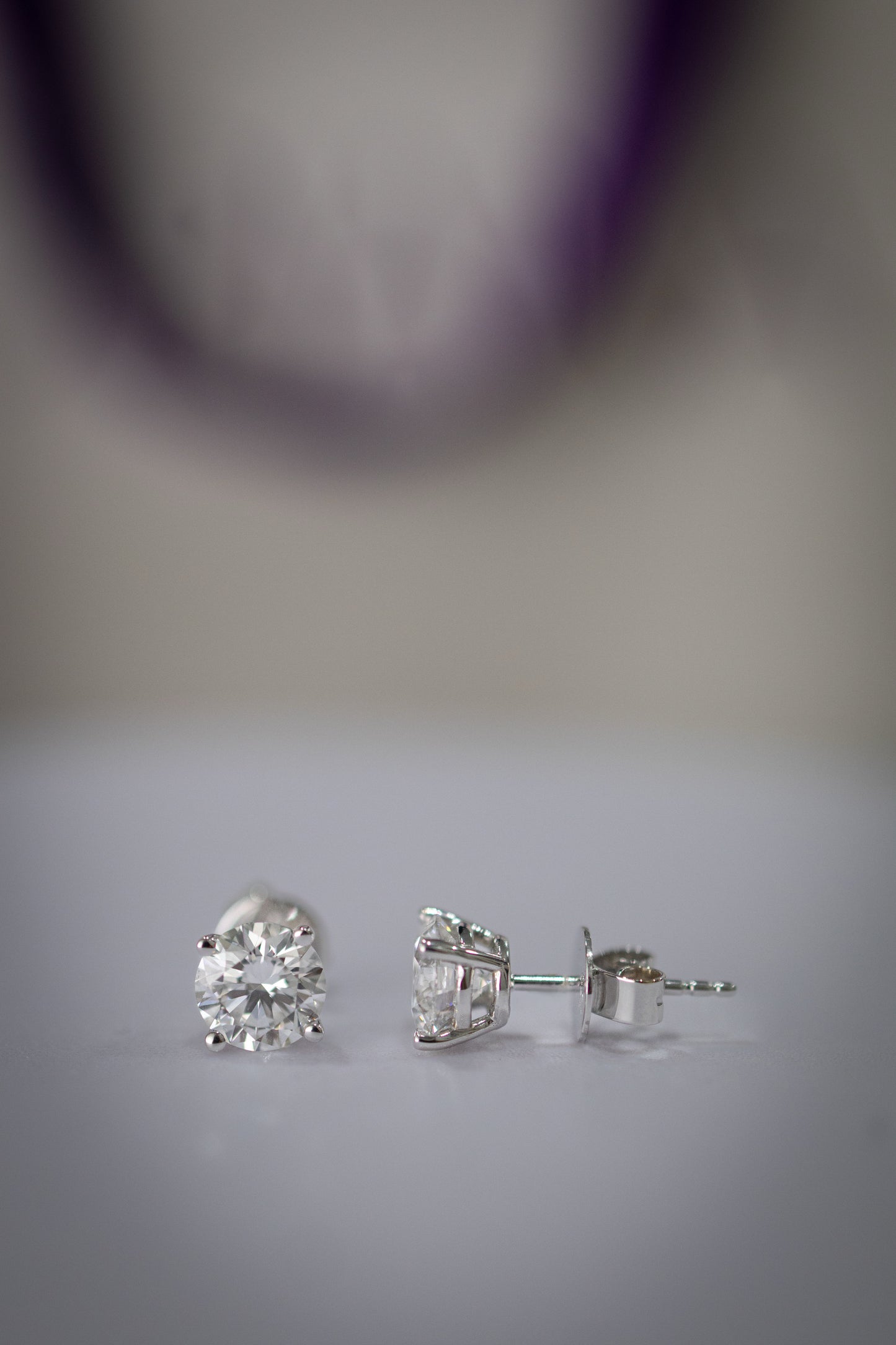 Classic Stud Round Earrings 1.13ct E VS1