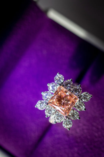 Fancy Vivid Pink Princess 5.01ct VS1 14k Diamond Ring