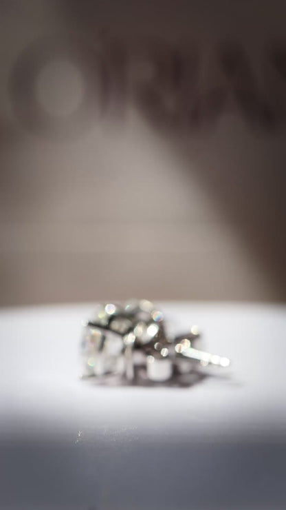Classic Stud Round Earrings 3.33ct F VS1