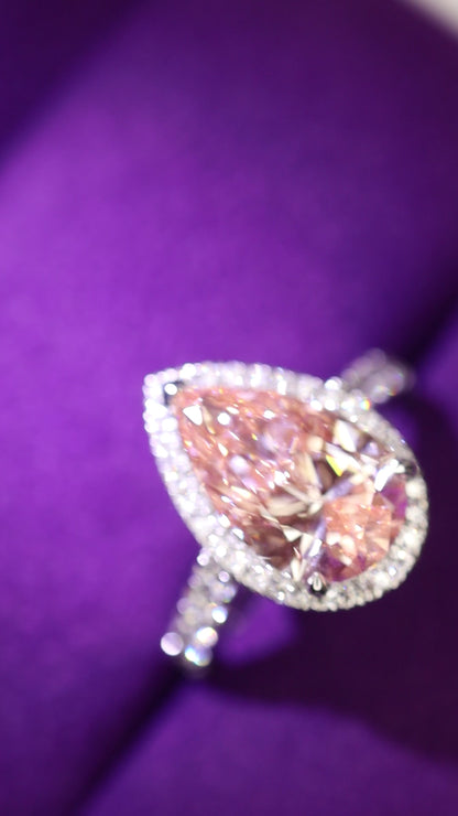 Fancy Vivid Pink Pear 4.00ct VS1 14k Diamond Ring