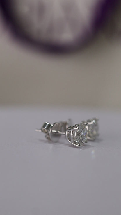 Classic Stud Round Earrings 1.13ct E VS1