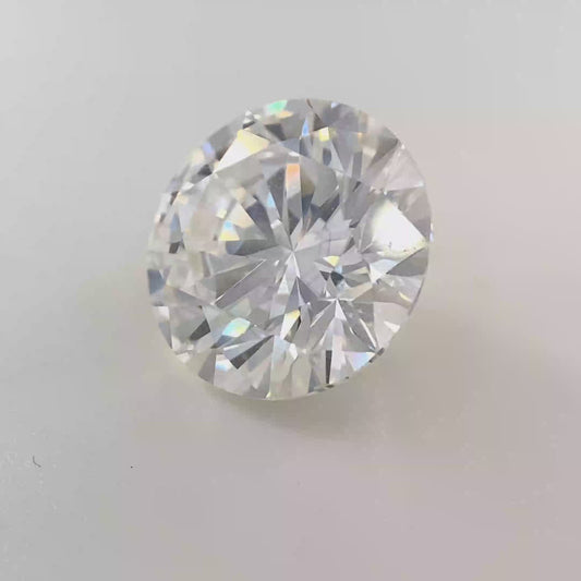 Round Oriana Lab-Grown Diamond 5.03 ct G VS2